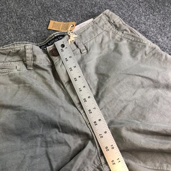 American Eagle Chino Shorts Mens 30 Gray Awesome Wash Stretch Classic Preppy 10" - Picture 8 of 14